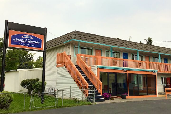 Hotel 4 of 21