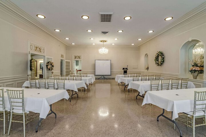 Hotel Bothwell Sedalia Central District an Ascend Collection Hotel