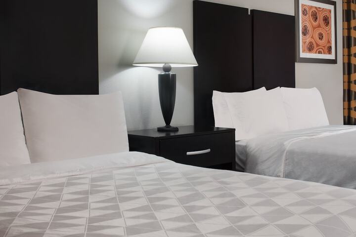 Room 54 of 86