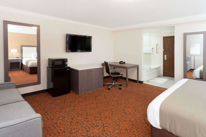 Baymont by Wyndham Chicago / Alsip