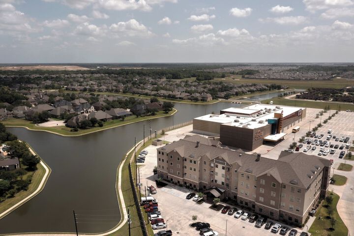 Staybridge Suites Houston - Humble Beltway 8 E by IHG