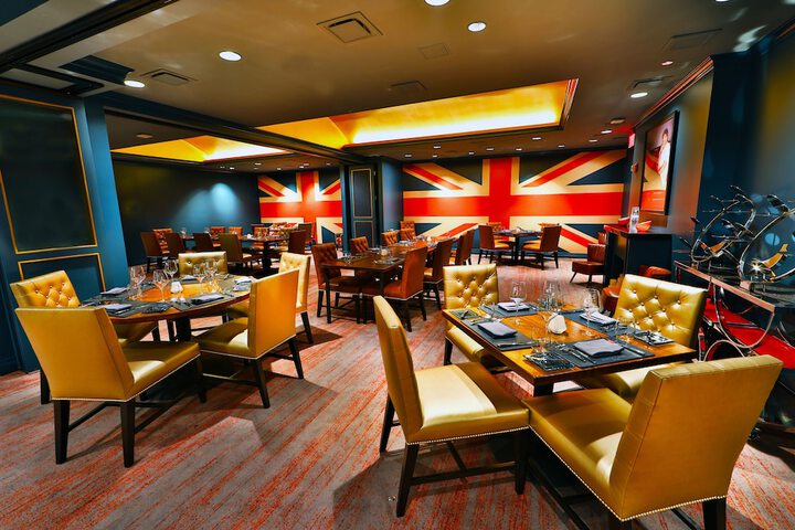 Dining 75 of 121