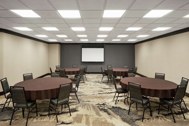 Meeting 33 of 43