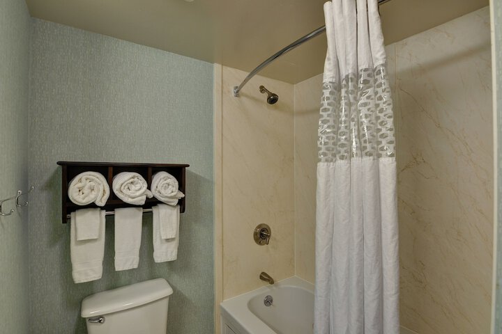 Room 17 of 67