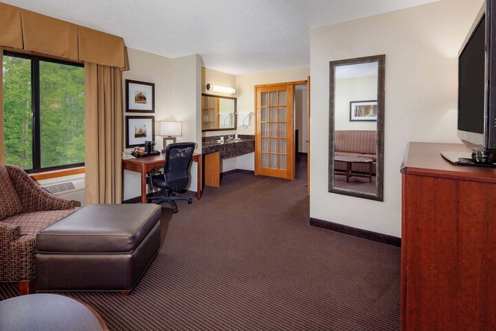 Room 20 of 32