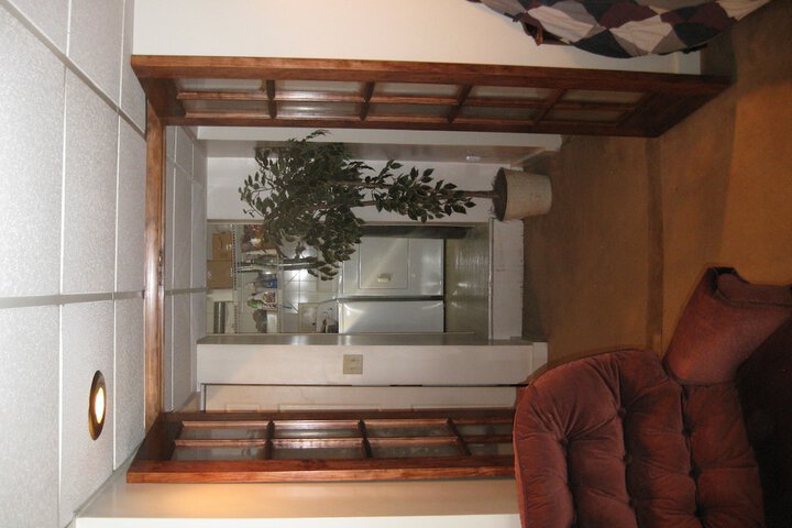 Room 7 of 14