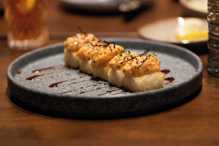 Dining 59 of 126