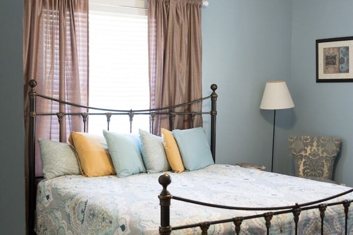 Room 14 of 23