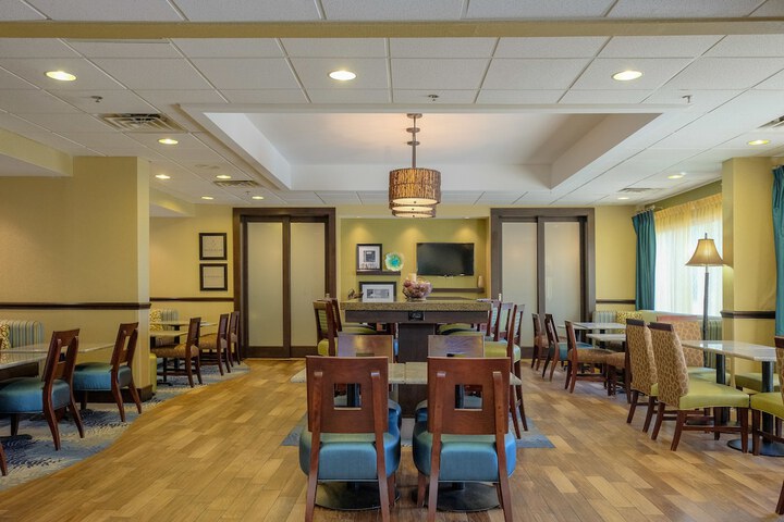 Hotel Interior 10 of 78
