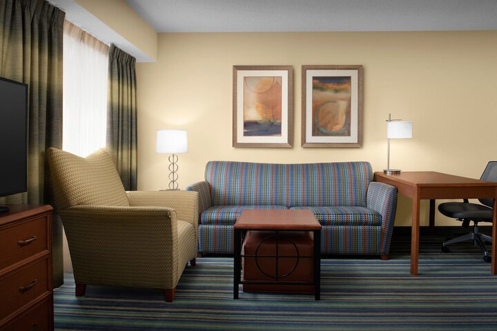 Room 19 of 40