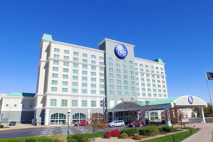 Isle Casino Hotel Waterloo - a Caesars Rewards Destination