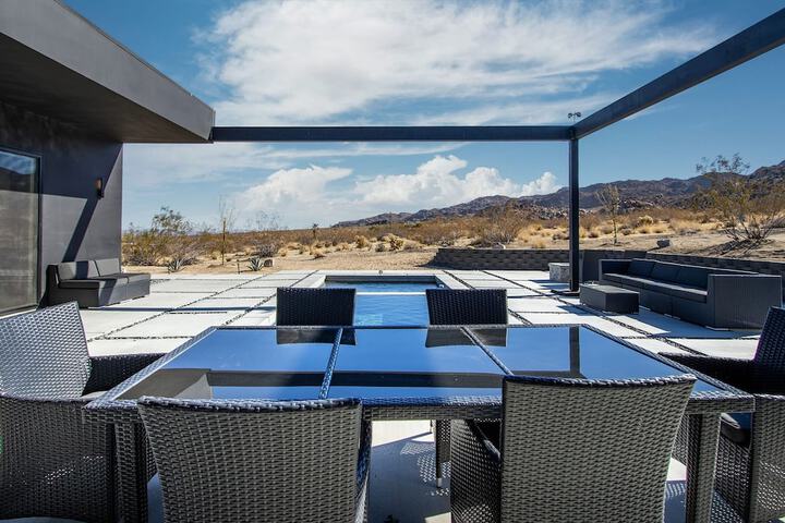 Luxe Modern Escape w Pool Hot Tub Firepit Desert View Lassen by Avantstay
