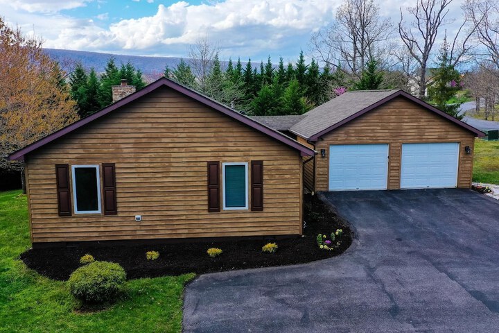 Cacapon Connected - Workplace Retreat