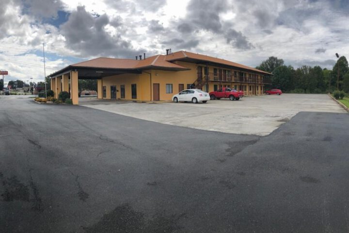 Hotel 1 of 68