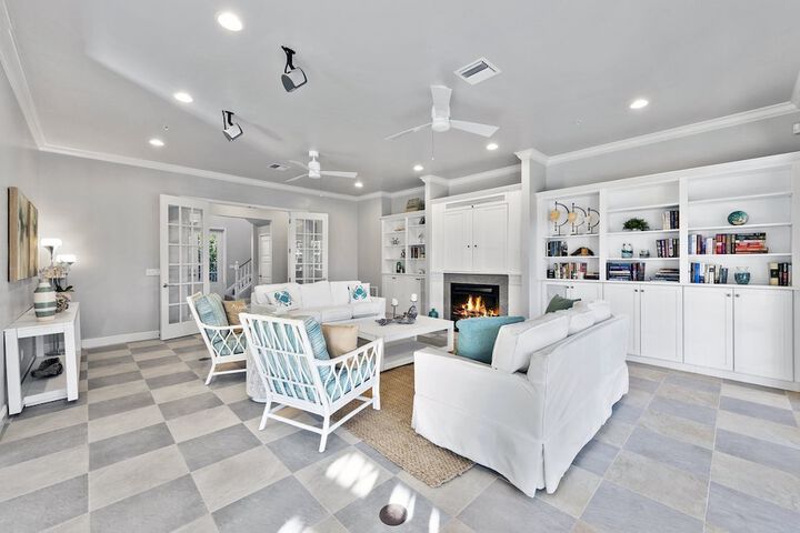 The Palm and Shell Captiva Island Private Luxury Home With Pool hot tub and Beach Access