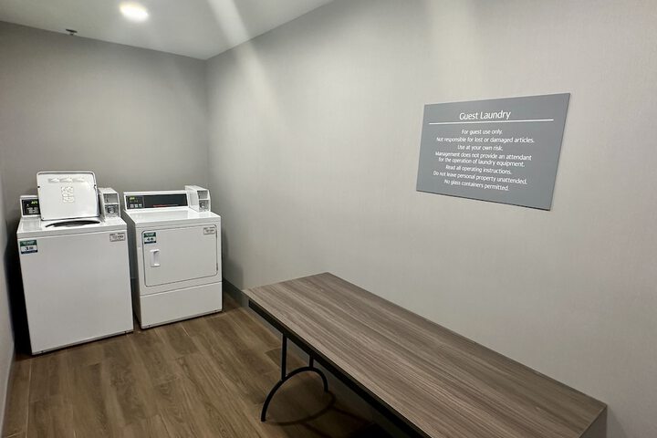 Room 33 of 58
