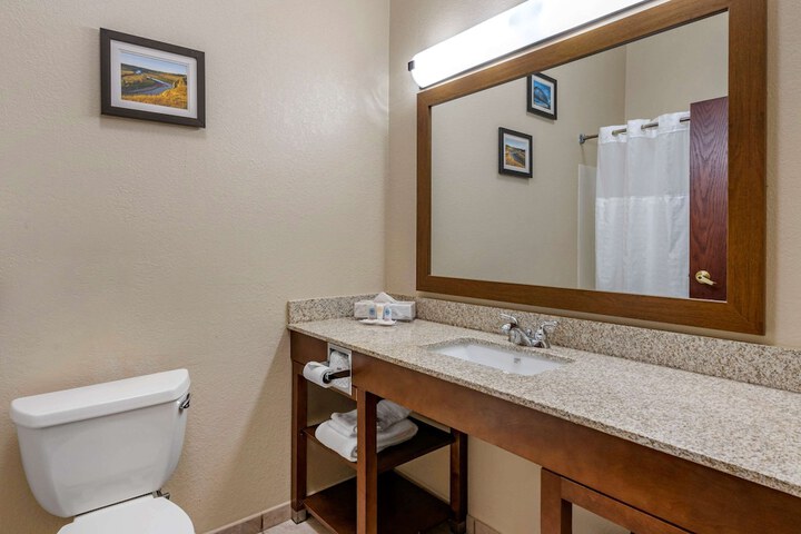 Room 14 of 35