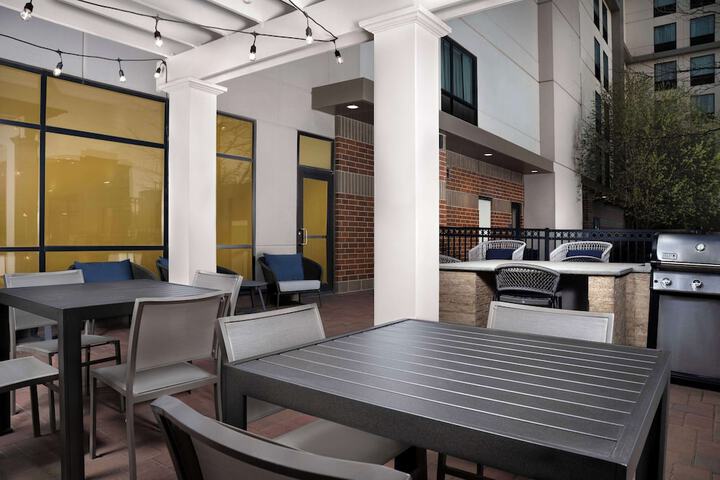 Terrace/Patio 38 of 39