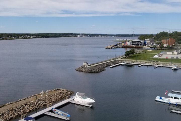 Holiday Inn Sydney - Waterfront by IHG
