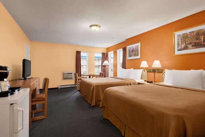 Travelodge by Wyndham Quesnel