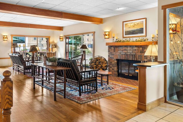 Best Western Adirondack Inn
