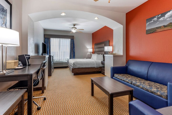 Room 21 of 26