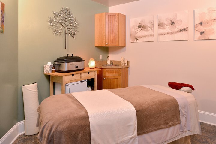 Majestic Inn & Spa