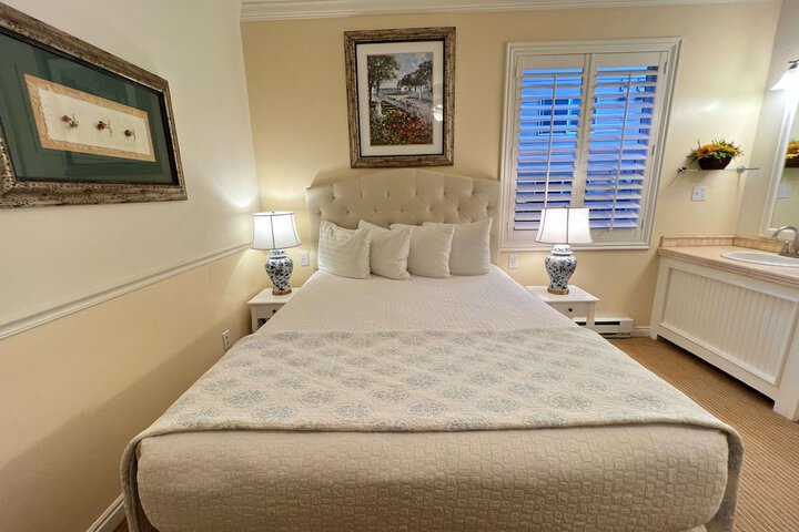 Room 18 of 46