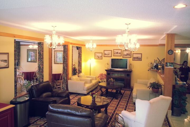 Hotel Interior 13 of 54