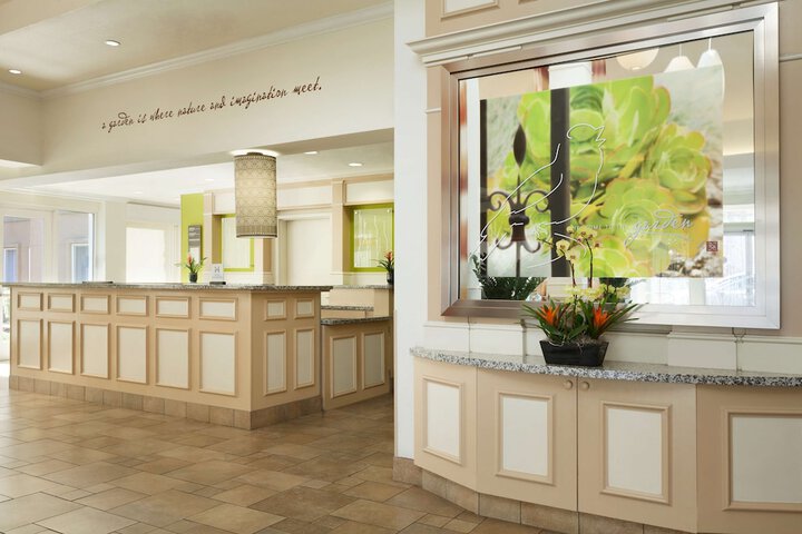 Hotel Interior 10 of 29