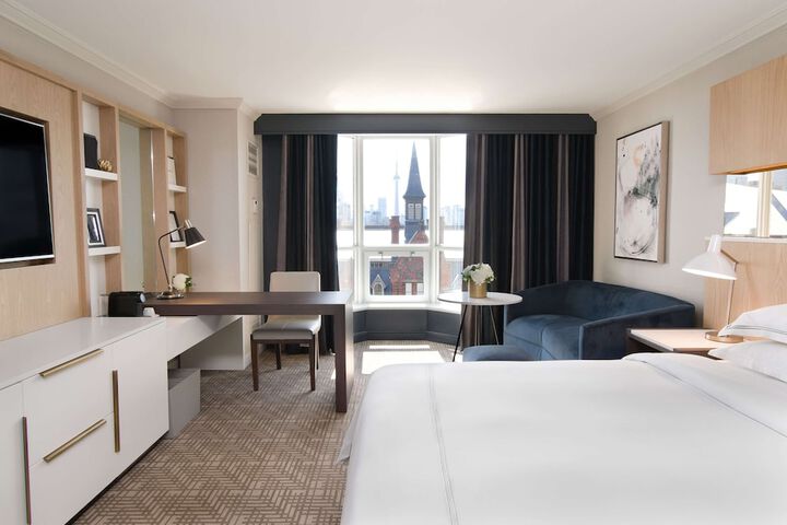 Room 21 of 57