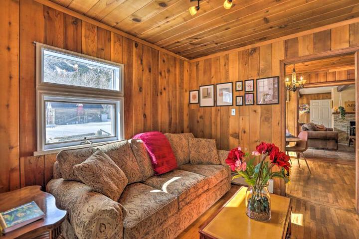 Lake Cabin w / King Bed Foodie Kitchen, & Views