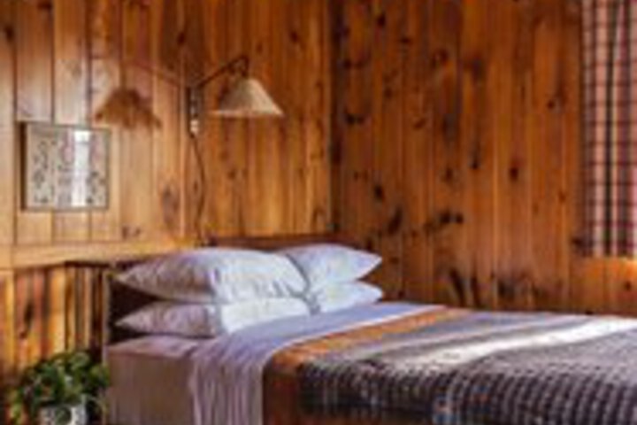 Room 21 of 28