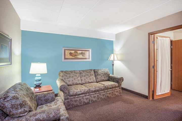 Room 21 of 25