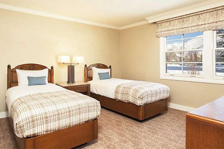 Room 92 of 138