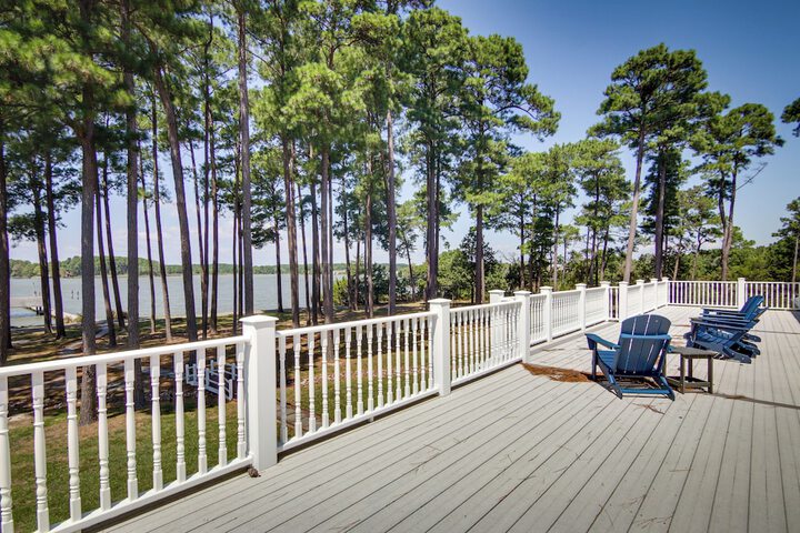 Waterfront Cambridge Gem w / Hot Tub Pool & Dock!