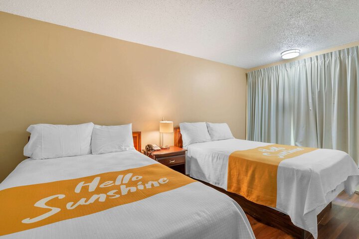 Room 20 of 25