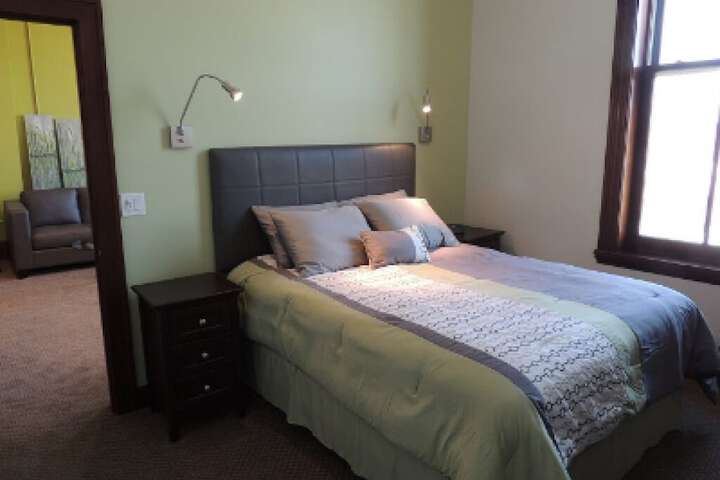 Room 36 of 41