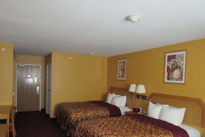 Room 11 of 44
