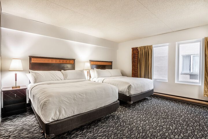 Room 16 of 33