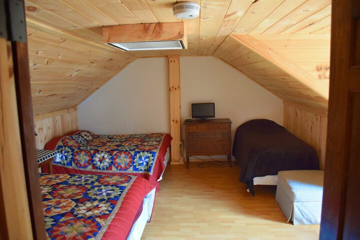 Townhouse Hotel