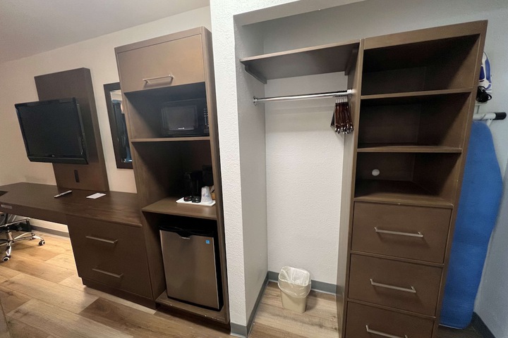 Room 15 of 20