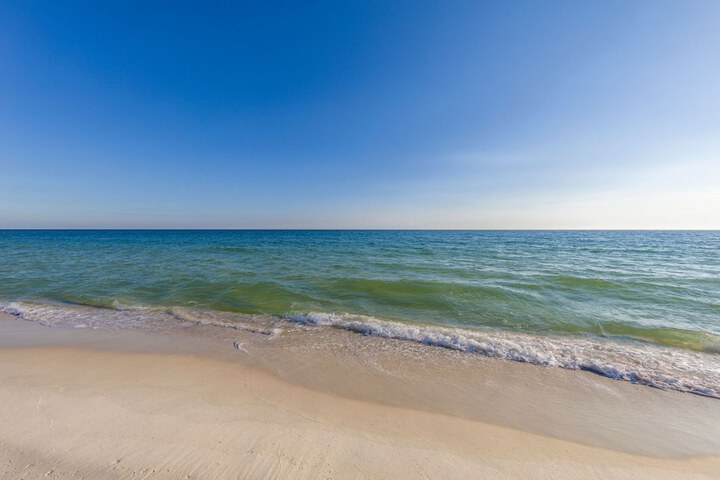 Beach 68 of 92