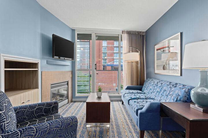 Room 21 of 41