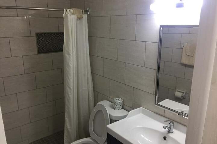 Room 17 of 21