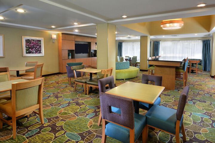 Hotel 4 of 43