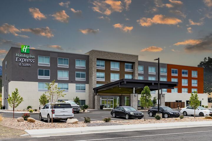Holiday Inn Express & Suites Nephi by IHG