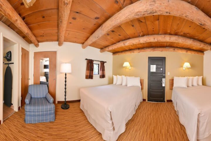 Room 15 of 49