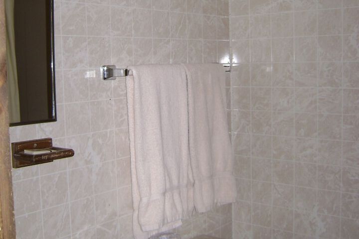 Room 46 of 110