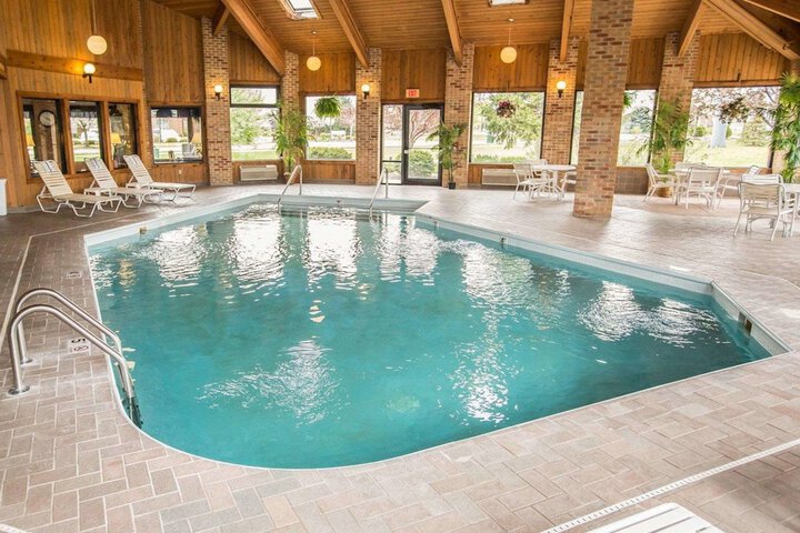 Pool 7 of 39